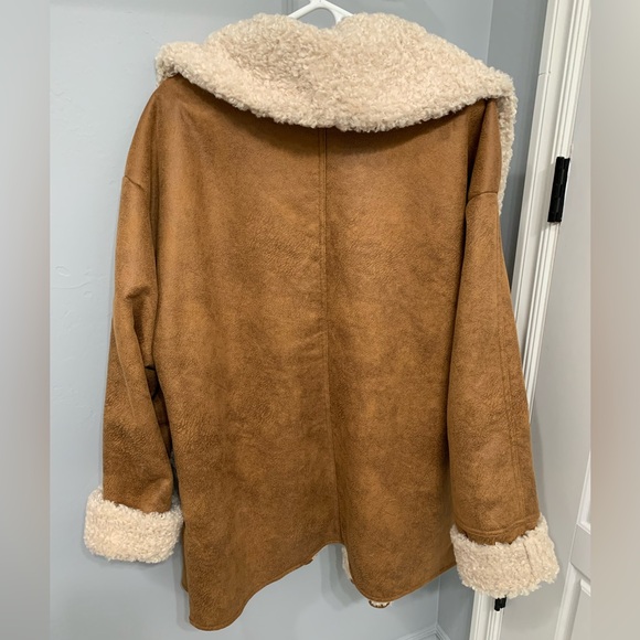 💙 LIKE 🆕 FRYE Natural Faux Shearling Coat - Picture 2 of 11